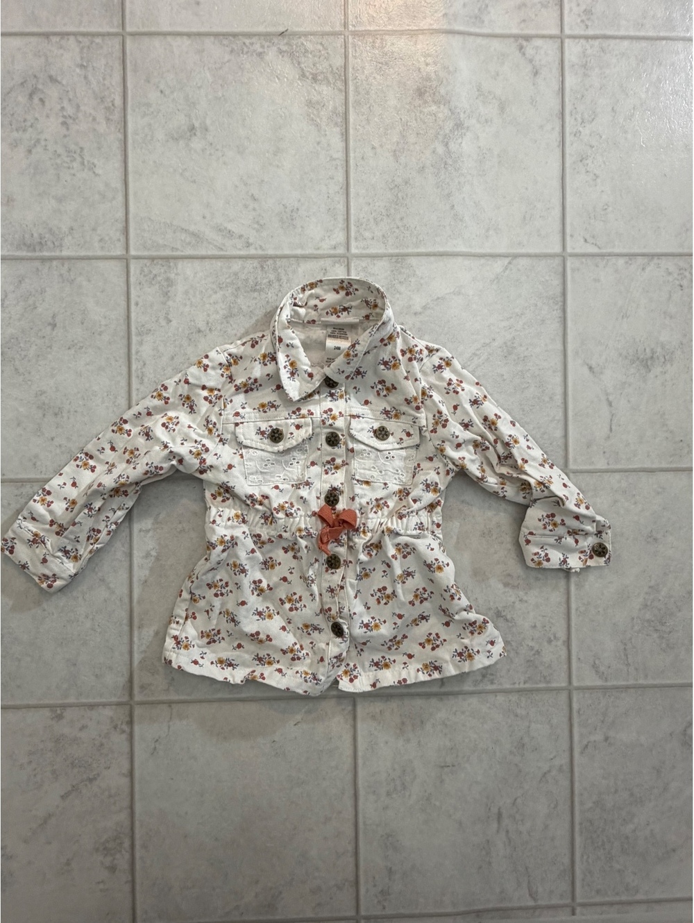 Daisy Fuentes floral button front blouse size 24M